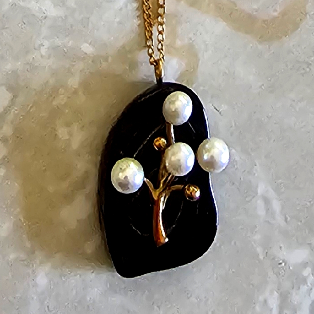 Hawaii pendant necklace